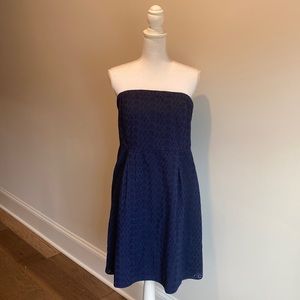 Women’s Size 14 Old Navy Strapless Eyelet Dress in Navy Blue